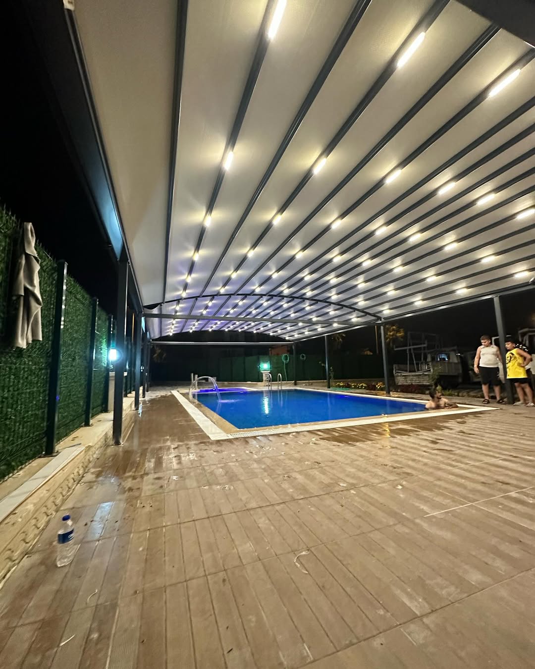 Pergole Tente giyotin cam roling Roof TENSA TENTE ALÜMİNYUM CAM SISTEMLERI